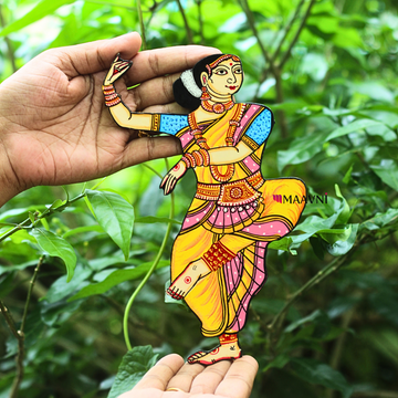 Bharatanatyam Dancer Yellow with Pink Borders Cutout