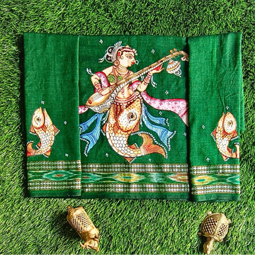 Hand-painted Pattachitra Matsya Kanya With Beena In Hands And Fish On Sleeves Blouse by Maavni