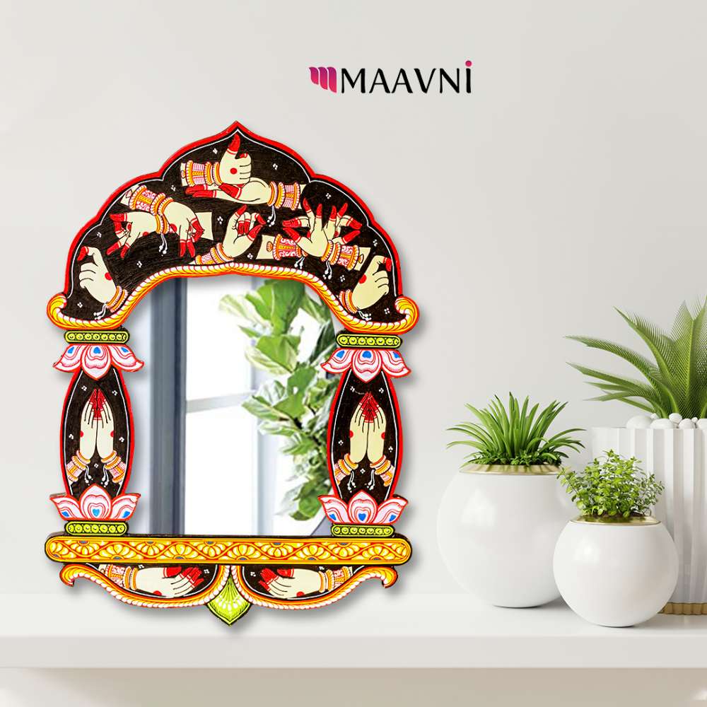 Hand-painted Pattachitra Mudra Jharokha Decor by Maavni