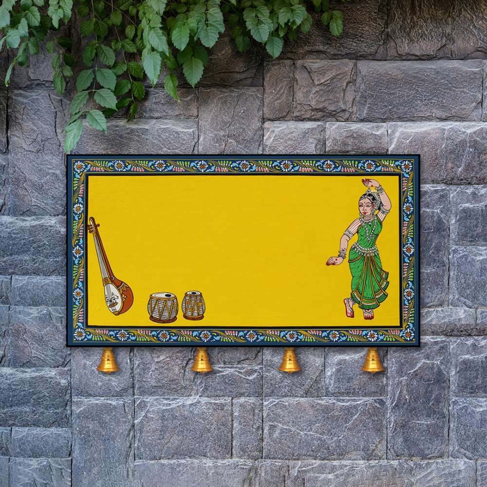 Hand-painted Pattachitra Dancer Wall Plate by Maavni