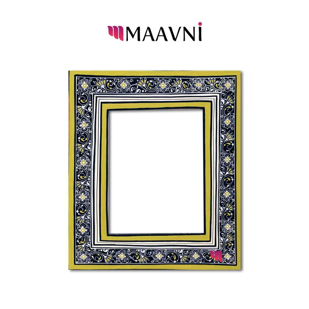 Hand-painted Pattachitra Photo Frame Decor by Maavni