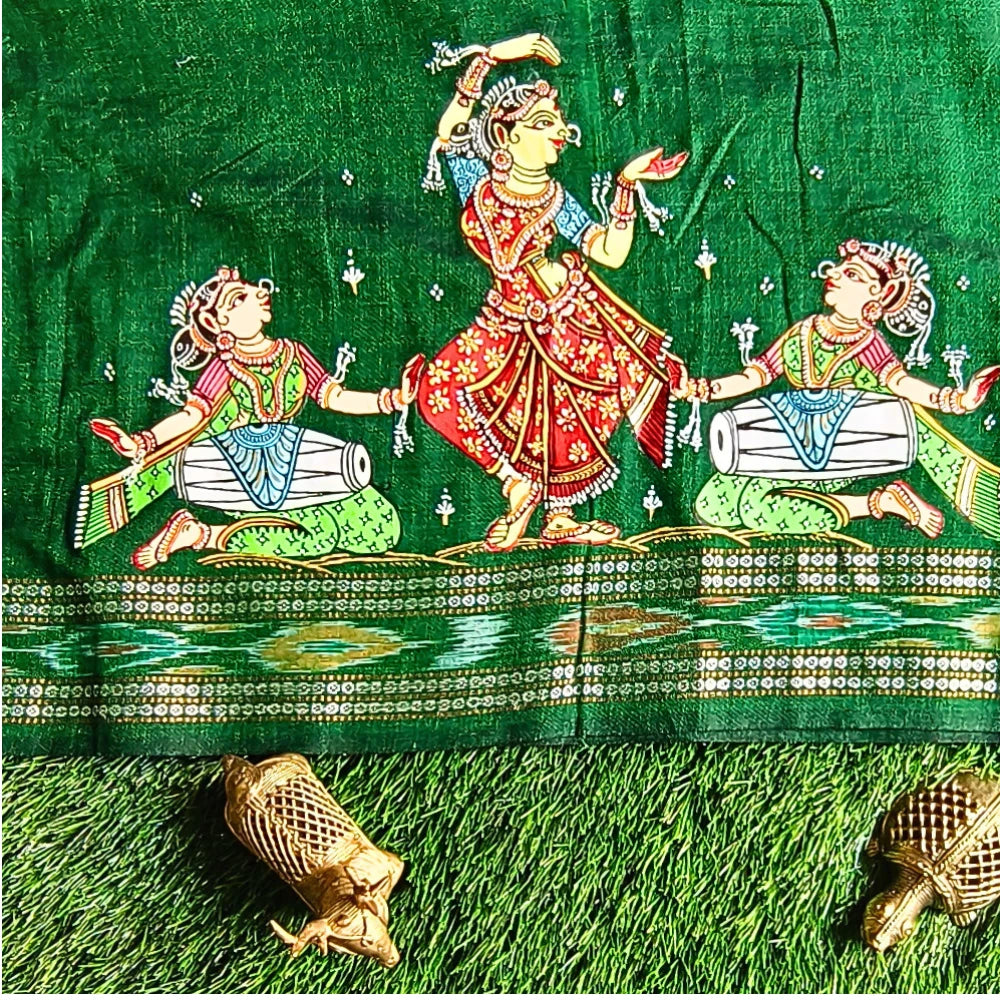 Hand-painted Pattachitra Musical Dancers With Veena On Sleeves Blouse gallery image by Maavni