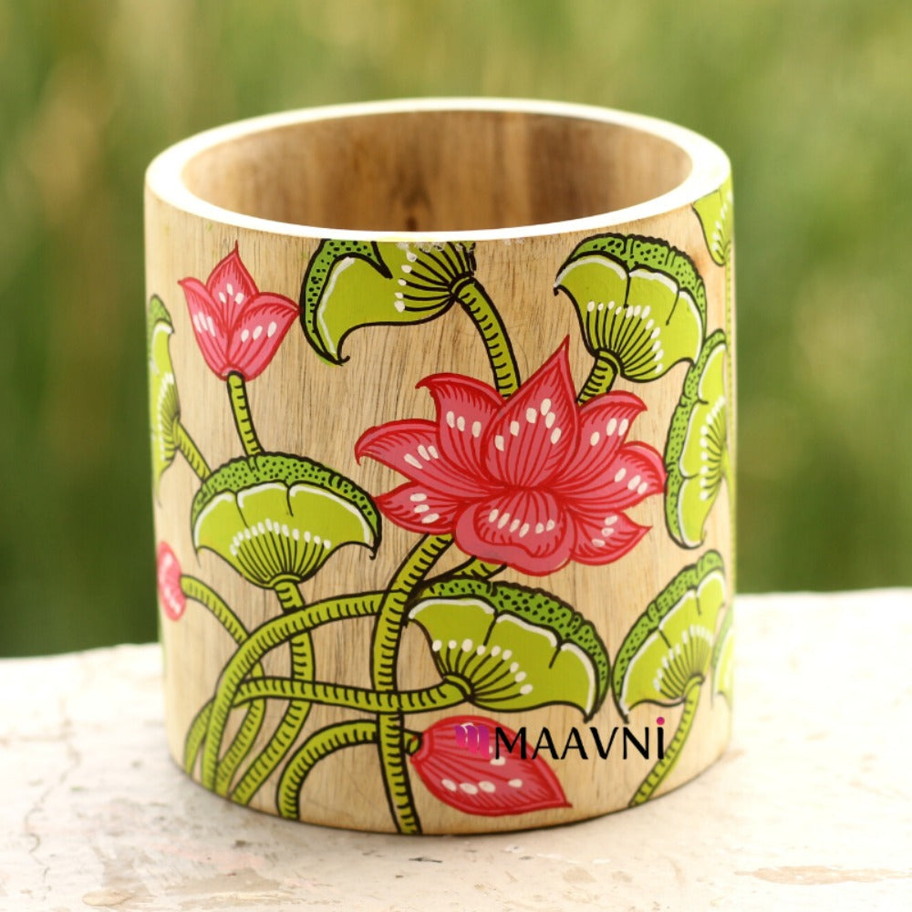 Hand-painted Pattachitra Presketched Lotus Pen Stand by Maavni