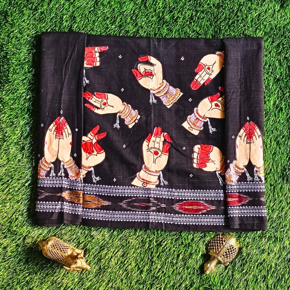 Hand-painted Pattachitra Hastha Mudra With Folded Hands In Sleeves Blouse by Maavni