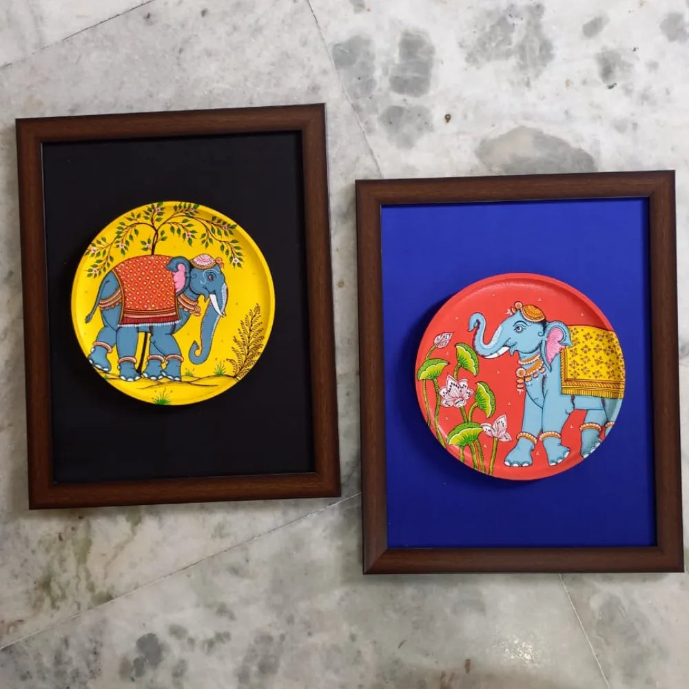 Hand-painted Pattachitra Frame With Corporate Gifting Wall Plate by Maavni
