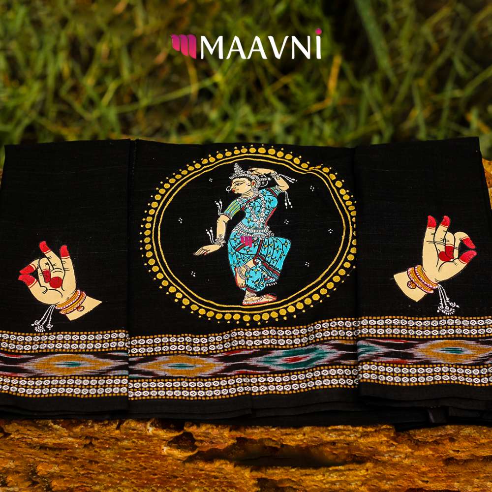 Hand-painted Pattachitra Dander And Mudra Piece Mt Blouse by Maavni