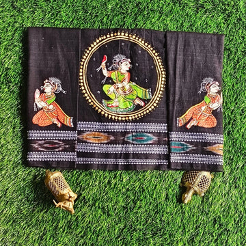 Hand-painted Pattachitra Lady Doing Sringhar In Circle Design Blouse by Maavni