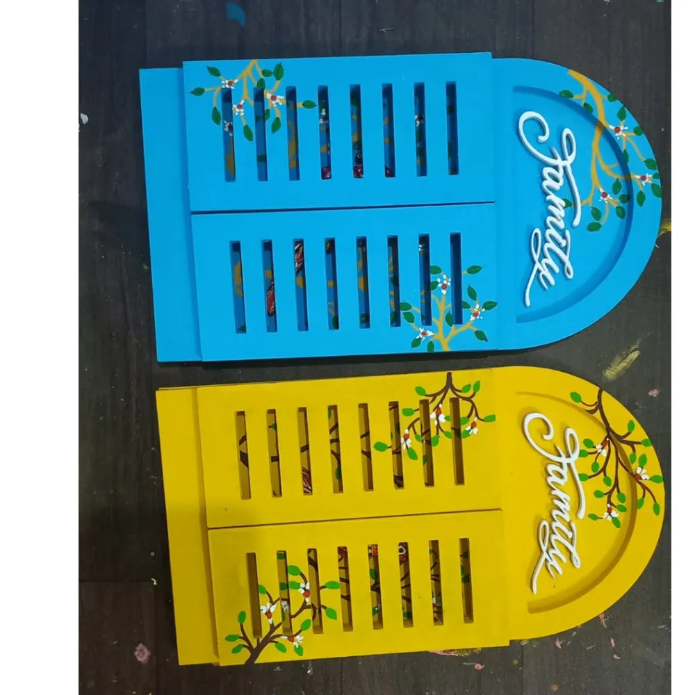 Hand-painted Pattachitra Jharokha Shape Keyholder With Family D Lettering Decor by Maavni
