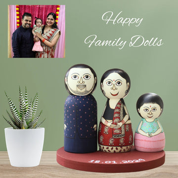 Hand-painted Pattachitra Customized Family Dolls Decor by Maavni