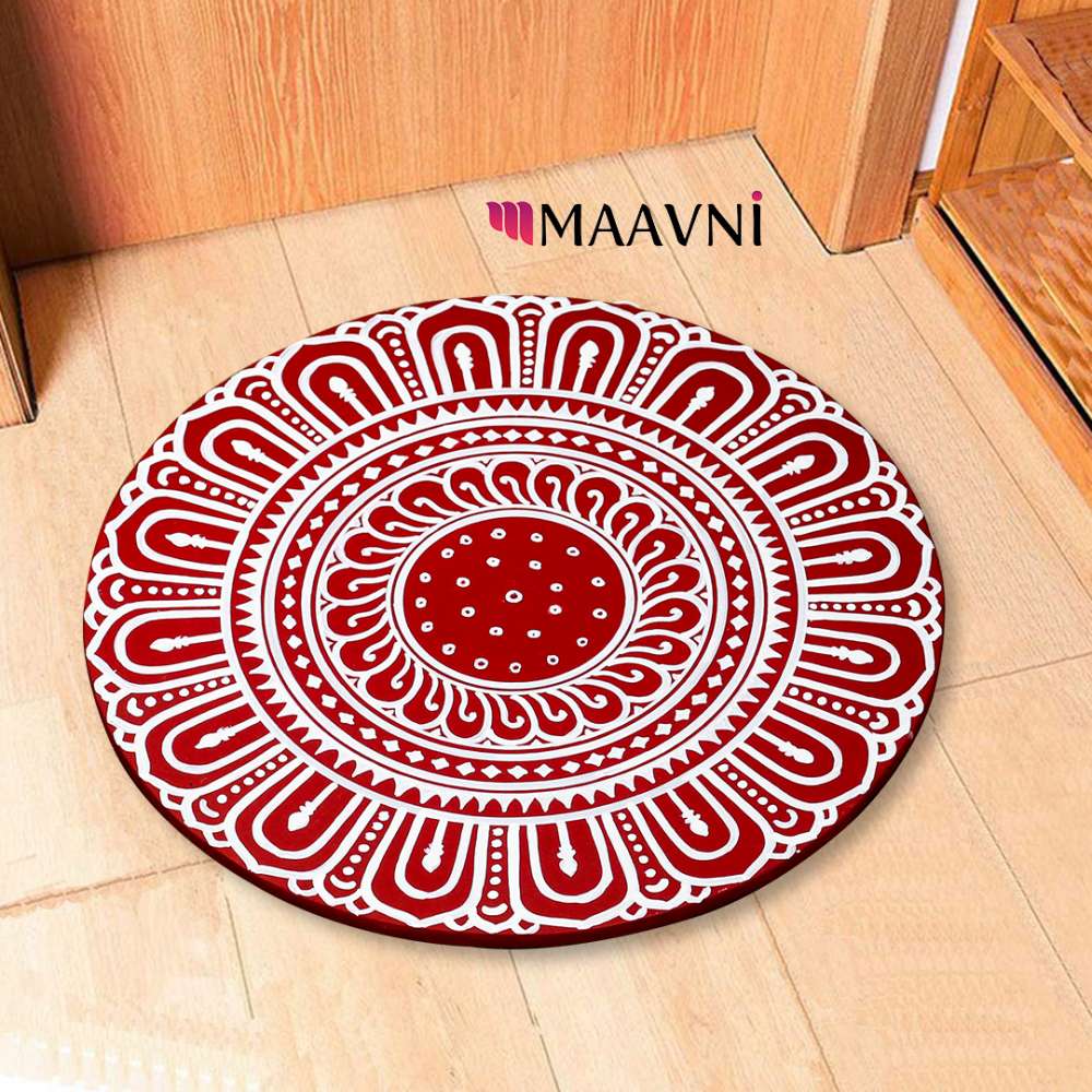 Hand-painted Pattachitra Odia Jhunti Style Rangoli Board For Pooja Room Decor gallery image by Maavni