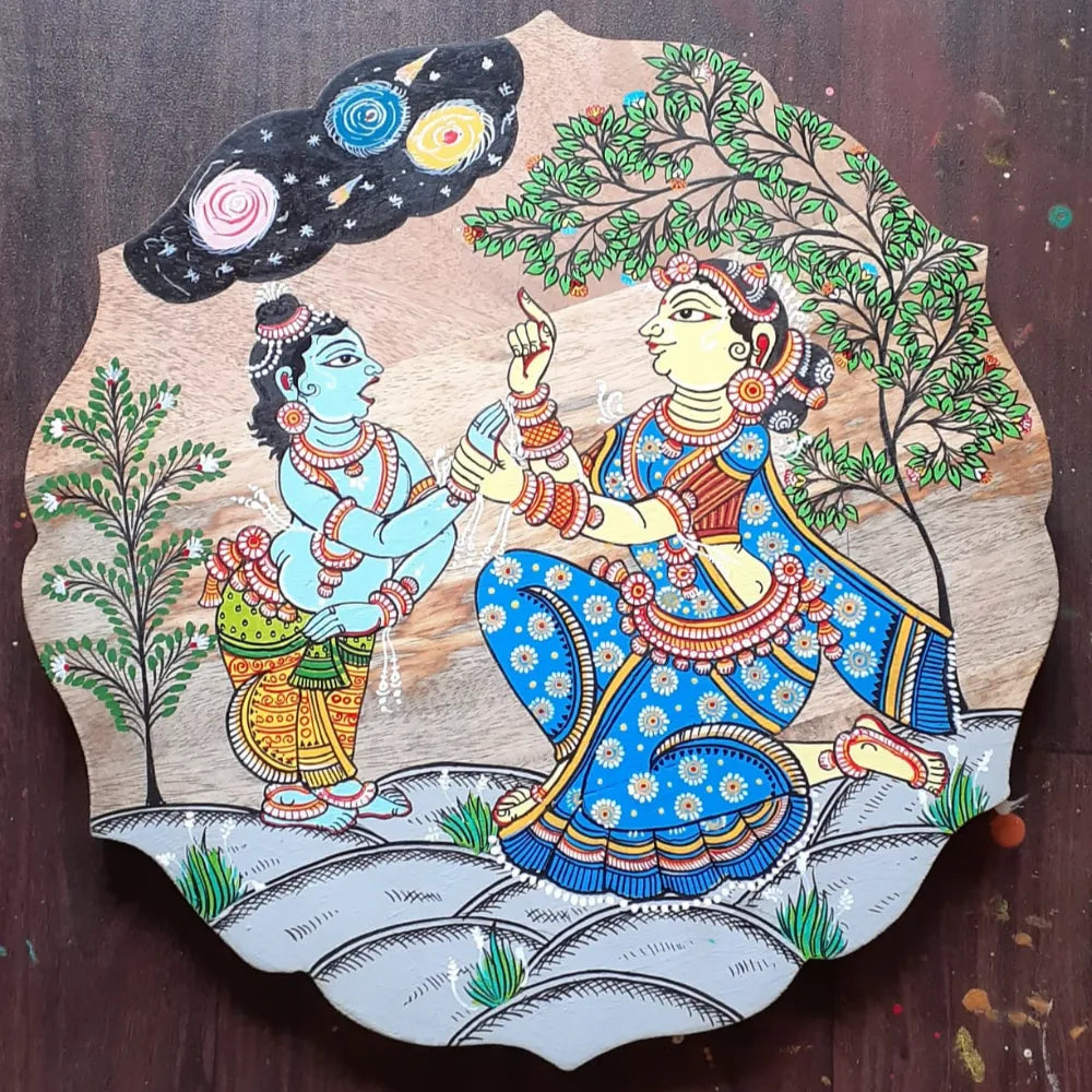 Hand-painted Pattachitra Ma Yashoda Krishna Flower Wall Plate by Maavni